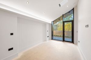Double Bedroom- click for photo gallery